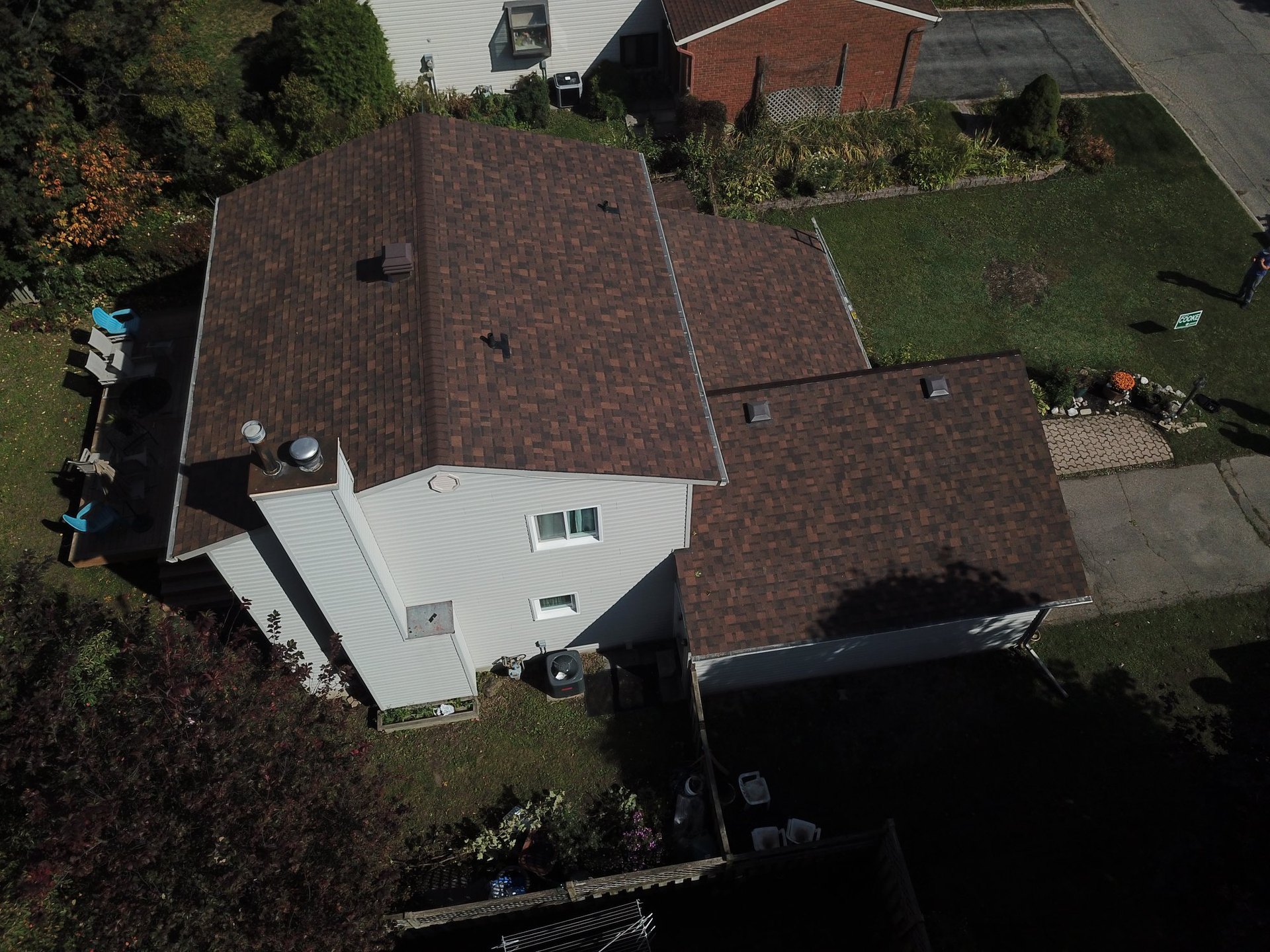 Brownwood asphalt shingle roof from the original Rob's Quality Roofing gallery — project 1