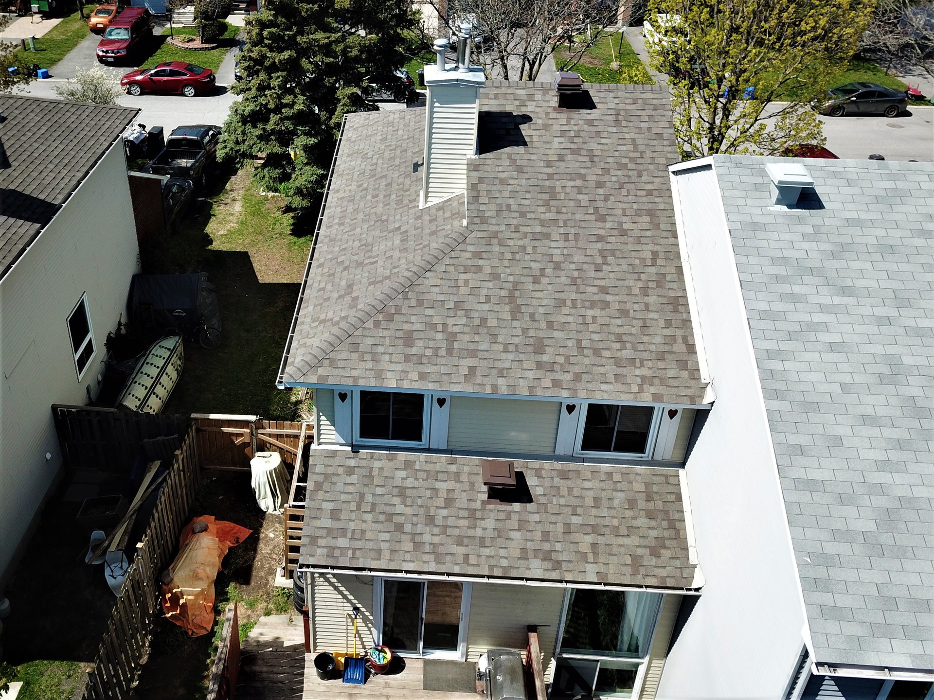 Driftwood asphalt shingle roof from the original Rob's Quality Roofing gallery — project 2