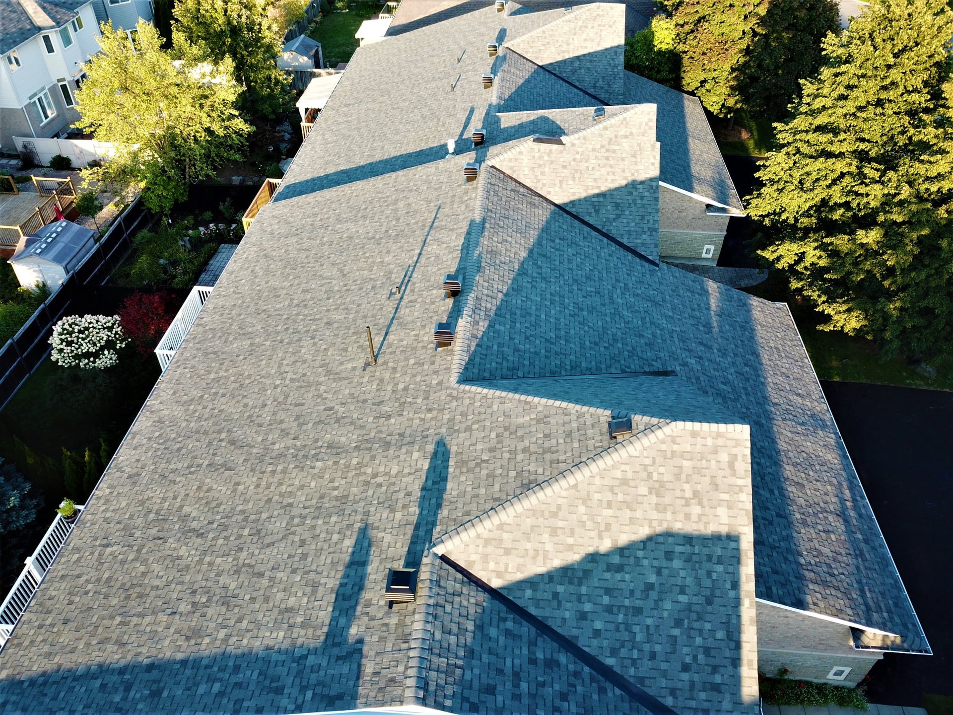 Estate Gray asphalt shingle roof from the original Rob's Quality Roofing gallery — project 3