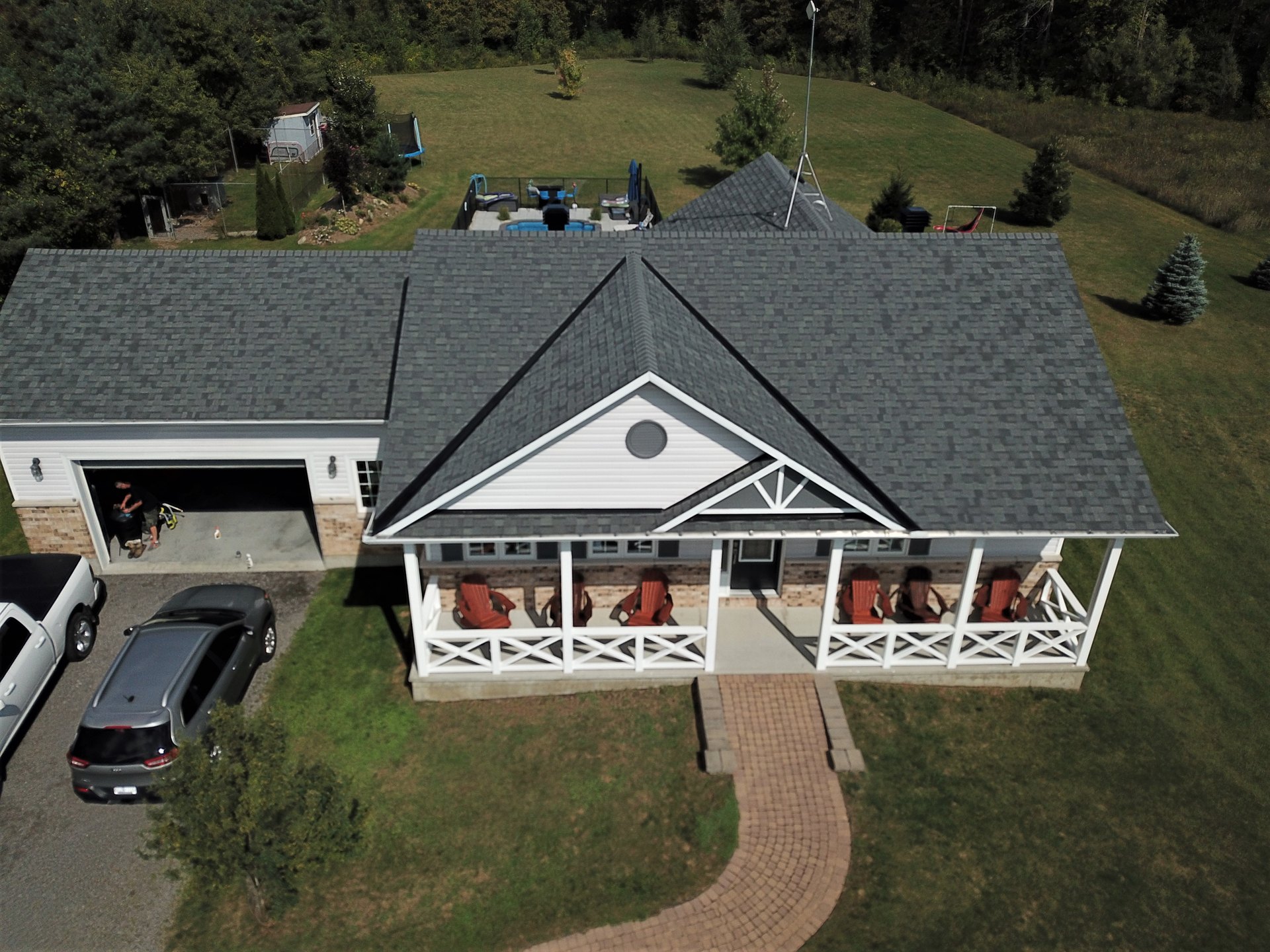 Estate Gray asphalt shingle roof from the original Rob's Quality Roofing gallery — project 10