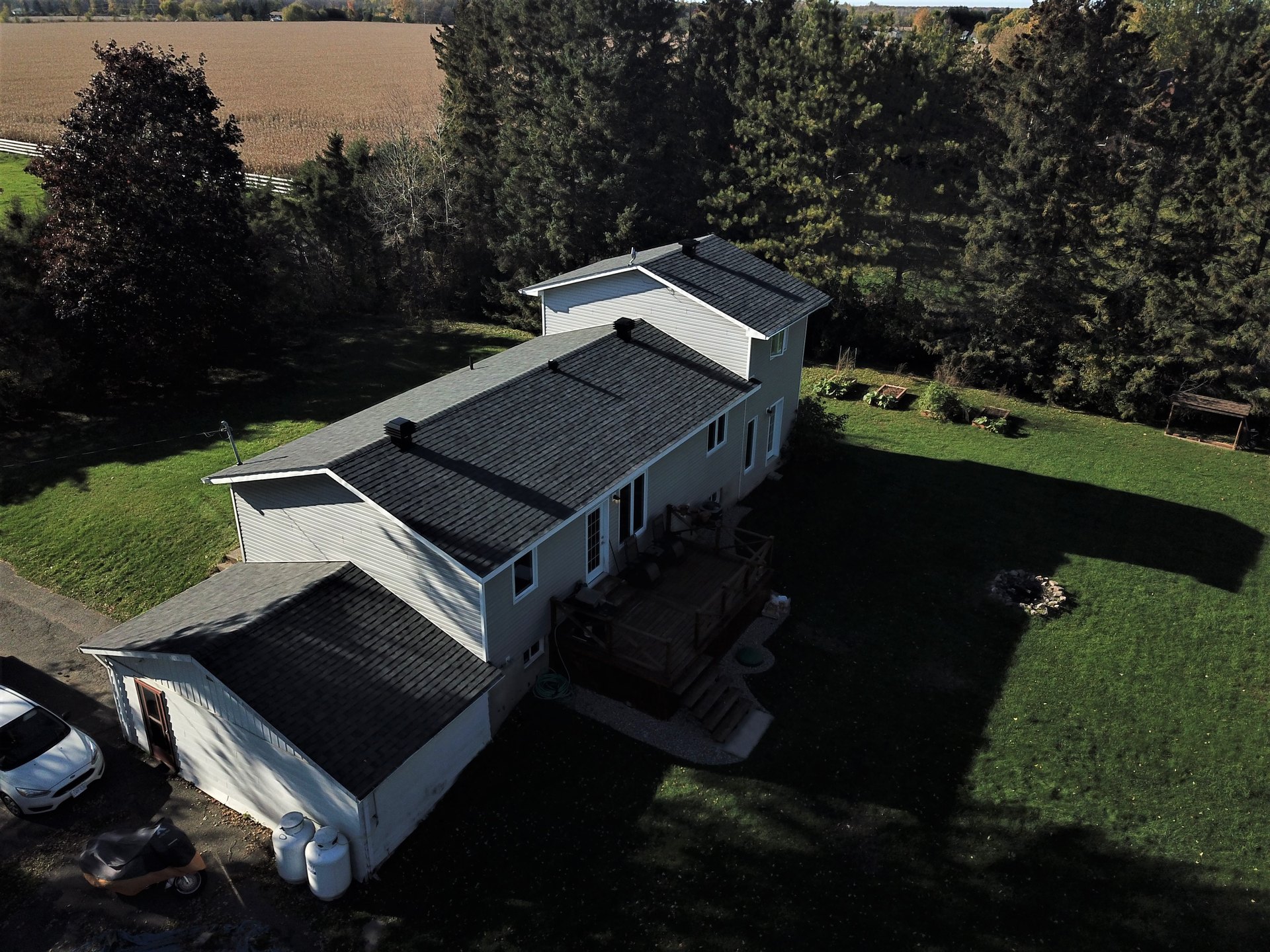 Estate Gray asphalt shingle roof from the original Rob's Quality Roofing gallery — project 12