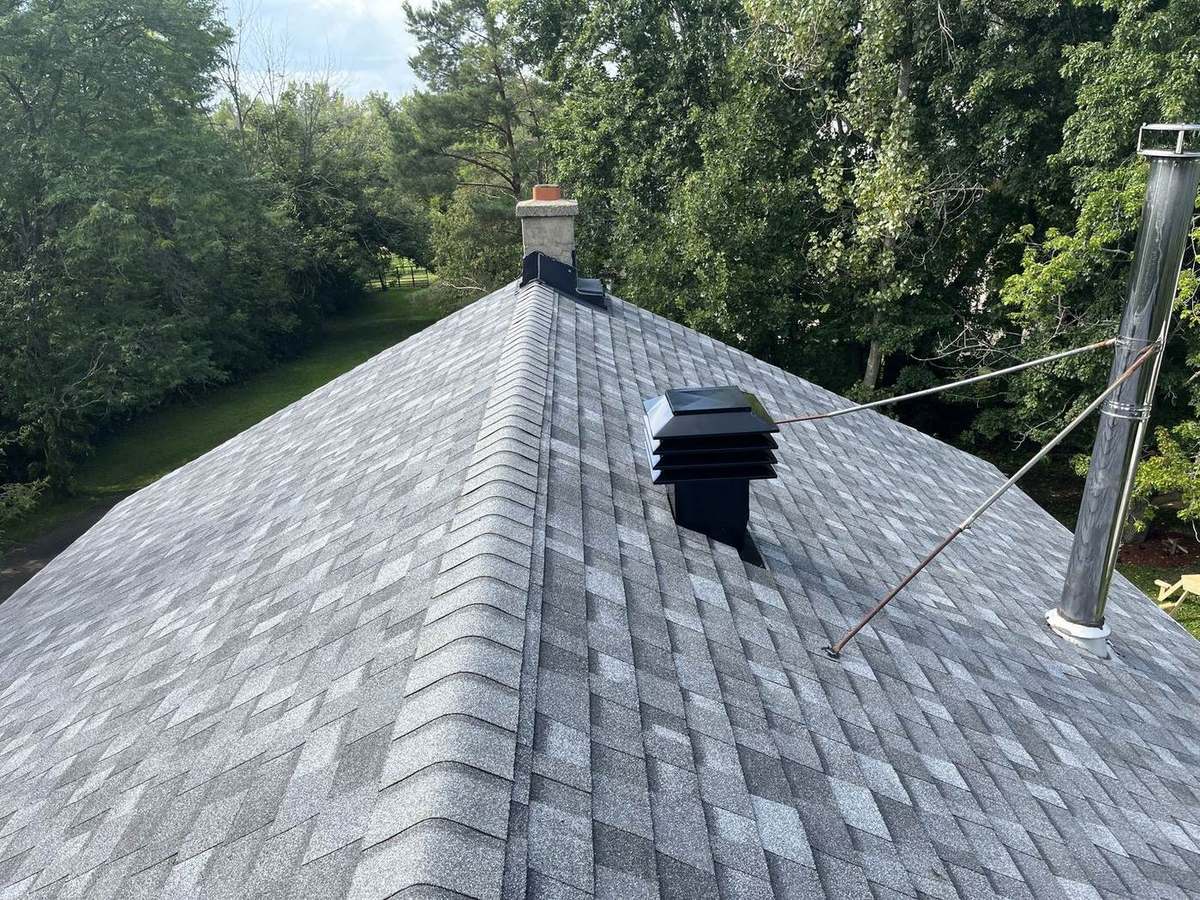 Slatestone Gray asphalt shingle roof installed by Rob's Quality Roofing in the Ottawa region — project 3