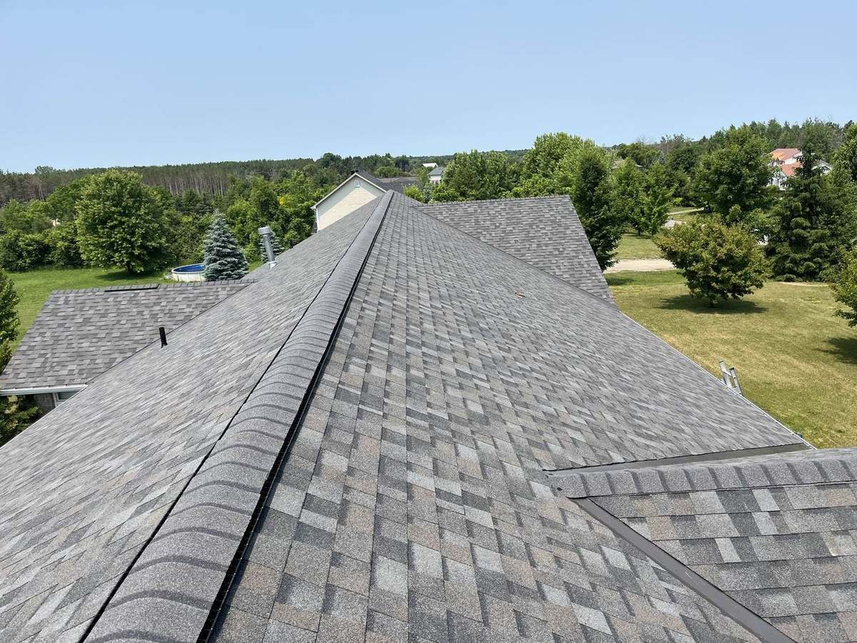 Completed Williamsburg Gray shingle roof on an Ottawa-region home, photographed on completion